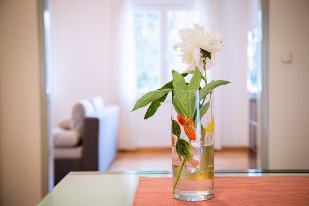 Old Town Seafront Zadar Apartment ภายนอก รูปภาพ